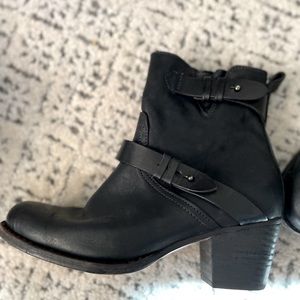 Rag and bone moto boots